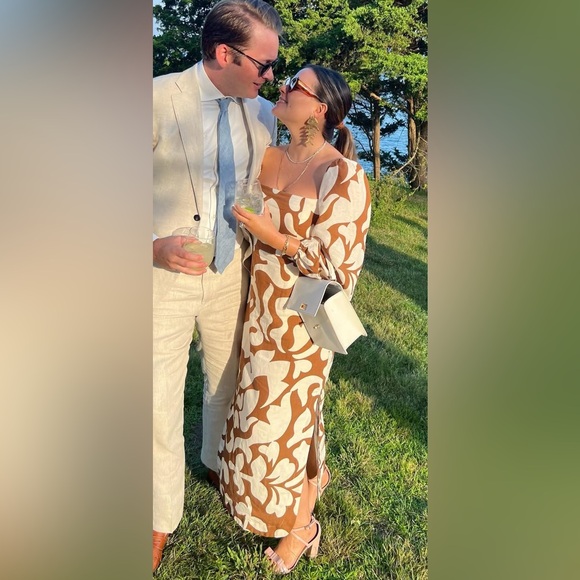 RHODE
Brown and Cream Lottie printed linen midi dress - Picture 2 of 5